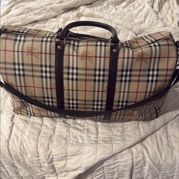 Burberry Haymarket Check Boston Holdall 60 Chocolate - Picture 1 of 12